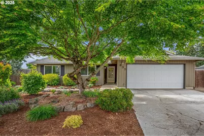 835 S Elm Ct, Canby, OR 97013 - Photo 1