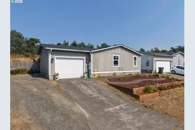 921 Stillwater Dr, Coos Bay, OR 97420 - Photo 1