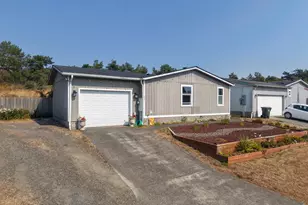 921 Stillwater Dr, Coos Bay, OR 97420 - Photo 1