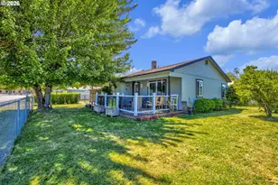 66 NW Cary St, Winston, OR 97496 - Photo 1