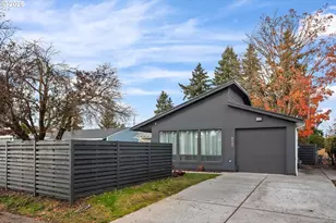 8629 NE Clackamas St, Portland, OR 97220 - Photo 1