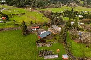 135 Market Ln, Myrtle Creek, OR 97457 - Photo 1