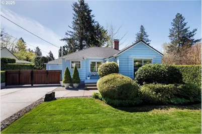 4970 SW 31st Dr, Portland, OR 97239 - Photo 1