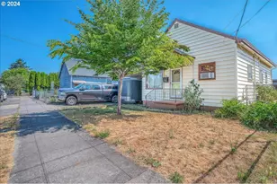 240 NE 80th Ave, Portland, OR 97213 - Photo 1