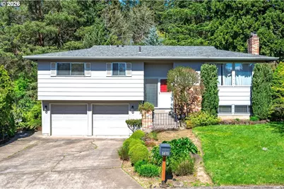 5815 SW Huddleson St, Portland, OR 97219 - Photo 1