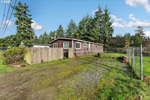 63461 Wallace Rd, Coos Bay, OR 97420 - Photo 1