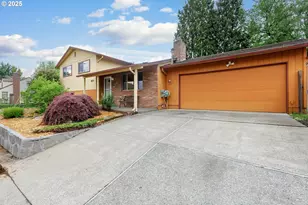 7430 N Burr Ave, Portland, OR 97203 - Photo 1