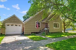 1301 6th St, La Grande, OR 97850 - Photo 1