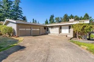 1275 Marylhurst Dr, West Linn, OR 97068 - Photo 1