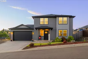 300 Brady Ln, Roseburg, OR 97471 - Photo 1