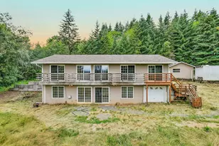 32605 Old Bunker Hill Rd, Saint Helens, OR 97051 - Photo 1