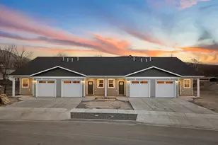 607 Park Springs Ave, Baker City, OR 97814 - Photo 1