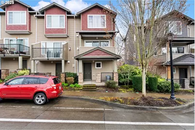 342 NE Edgeway Dr, Beaverton, OR 97006 - Photo 1
