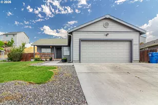 1964 NW Prickly Pear Dr, Hermiston, OR 97838 - Photo 1