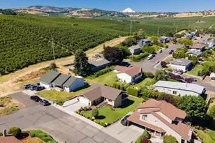 2111 View Ct, The Dalles, OR 97058 - Photo 1