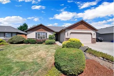 32 Sandalwood Loop, Creswell, OR 97426 - Photo 1