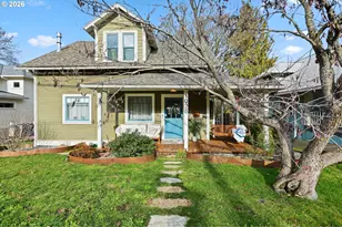 1028 Cascade Ave, Hood River, OR 97031 - Photo 1