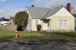 7135 N Olin Ave, Portland, OR 97203 - Photo 1