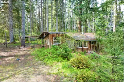38220 Boscage Ln, Springfield, OR 97478 - Photo 1