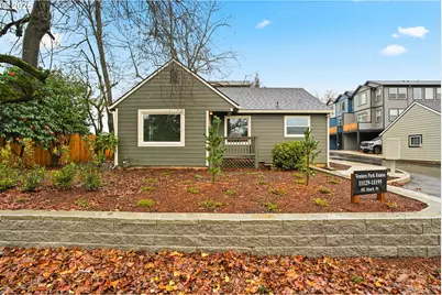 11129 SE Stark St, Portland, OR 97216 - Photo 1