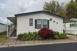 1000 E Central Ave, Sutherlin, OR 97479 - Photo 1