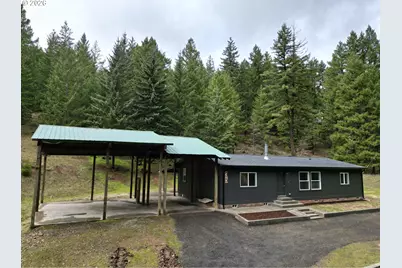 35 Thompson, Goldendale, WA 98620 - Photo 1
