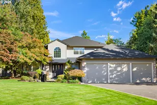 2132 SE Douglas Pl, Gresham, OR 97080 - Photo 1