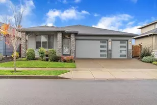 2023 NW McGarey Dr, McMinnville, OR 97128 - Photo 1