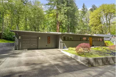2825 SW Fairview Blvd, Portland, OR 97205 - Photo 1