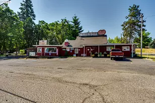 39128 Dexter Rd, Dexter, OR 97431 - Photo 1