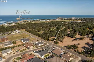 937 Carter St SW, Bandon, OR 97411 - Photo 1