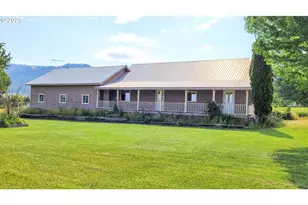 36582 Valley View Ln, Halfway, OR 97834 - Photo 1