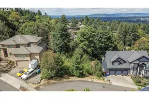 12044 SE Deerhaven Dr, Portland, OR 97266 - Photo 1