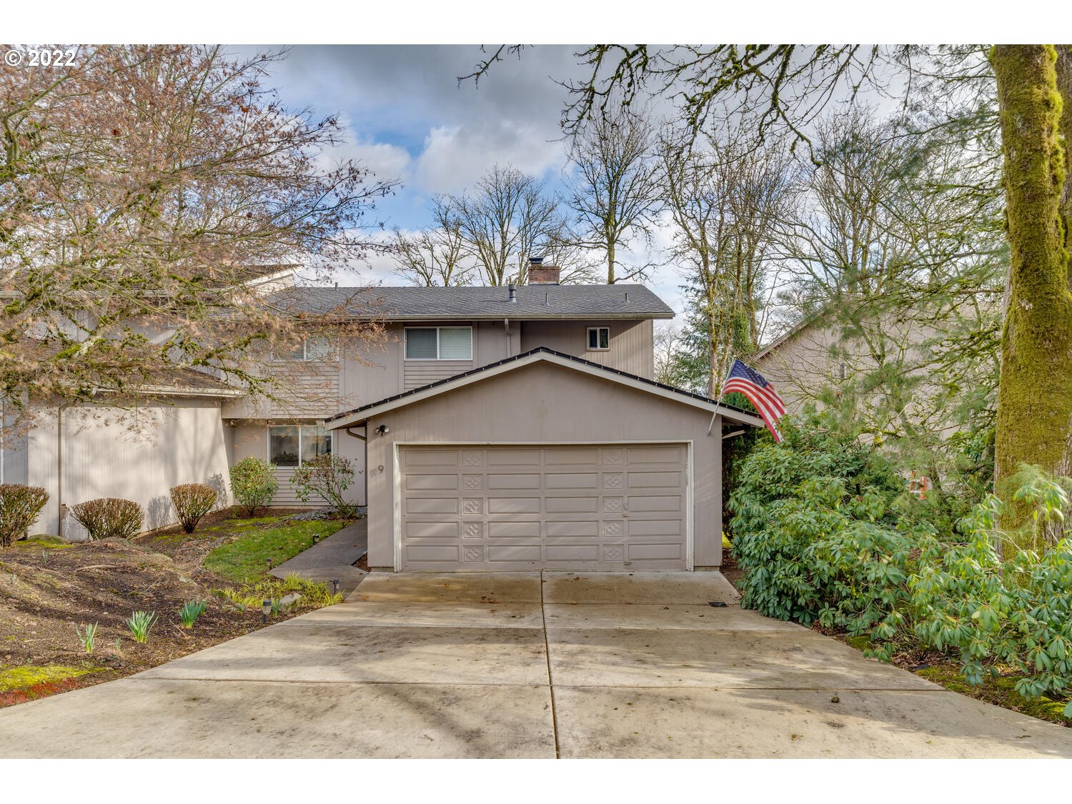 9 Bloch Terrace, Lake Oswego, OR 97035 - MLS 22508019 - Coldwell