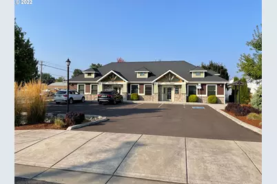 1801 17th Ave SE, Albany, OR 97322 - Photo 1