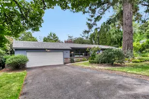 8015 SW Fairway Dr, Portland, OR 97225 - Photo 1