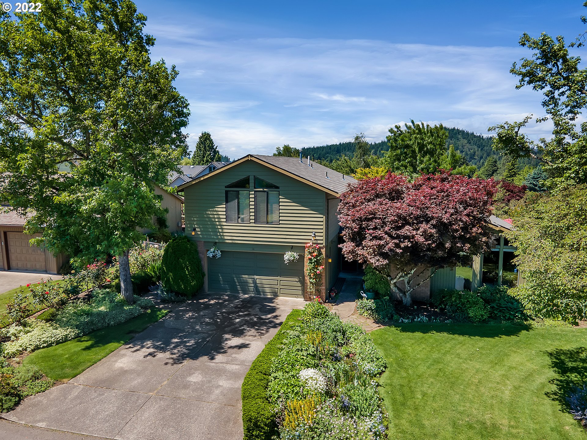 13719 SE 128th Ave, Clackamas, OR 97015 - MLS 22643448 - Coldwell Banker