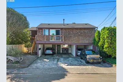 335 Avenue K, Seaside, OR 97138 - Photo 1