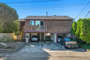 335 Avenue K, Seaside, OR 97138 - Photo 1