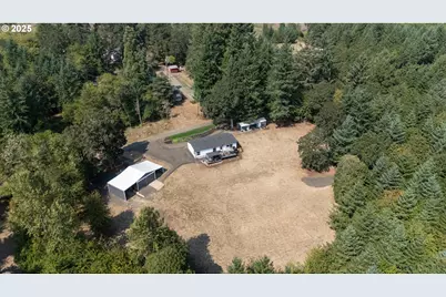30402 Townsend Rd, Lebanon, OR 97355 - Photo 1