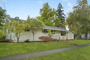 5710 SE Knight St, Portland, OR 97206 - Photo 1