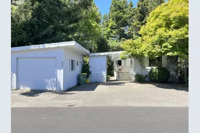 1600 Rhododendron Dr #261, Florence, OR 97439 - Photo 1