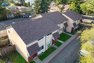 13145 SE Division St, Portland, OR 97236 - Photo 1