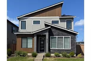 8193 SE Quincy St, Hillsboro, OR 97123 - Photo 1