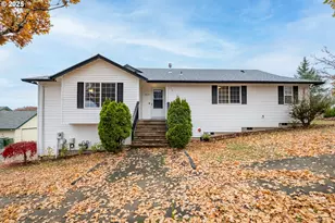 3419 N Knoll Dr, Newberg, OR 97132 - Photo 1