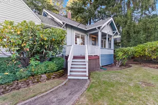 8015 SW 45th Ave, Portland, OR 97219 - Photo 1