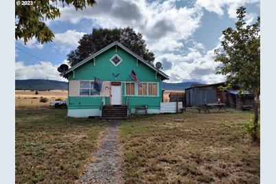 400 S Hewitt St, Long Creek, OR 97856 - Photo 1