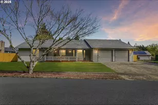 14902 NE Columbine Dr, Vancouver, WA 98662 - Photo 1