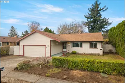 2521 SE Clark Ct, Troutdale, OR 97060 - Photo 1