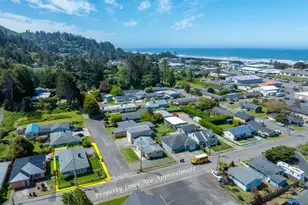 29545 Bailor St, Gold Beach, OR 97444 - Photo 1